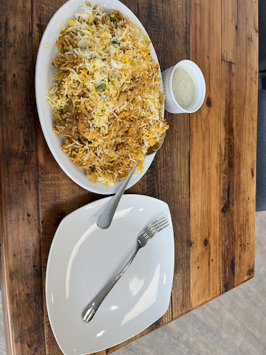 Photo of Tandoori Pizza and Restaurant - 3030 Meadows Pkwy #30, Saskatoon, SK S7V 0R6